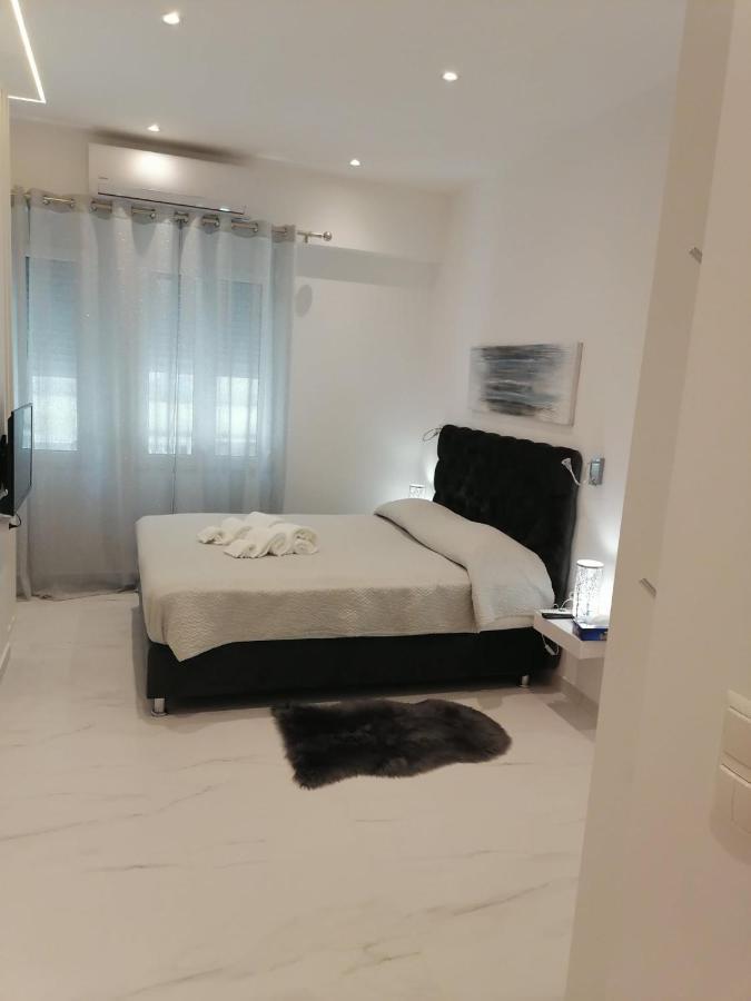 The Syntagma Luxury Suite Atenas Exterior foto