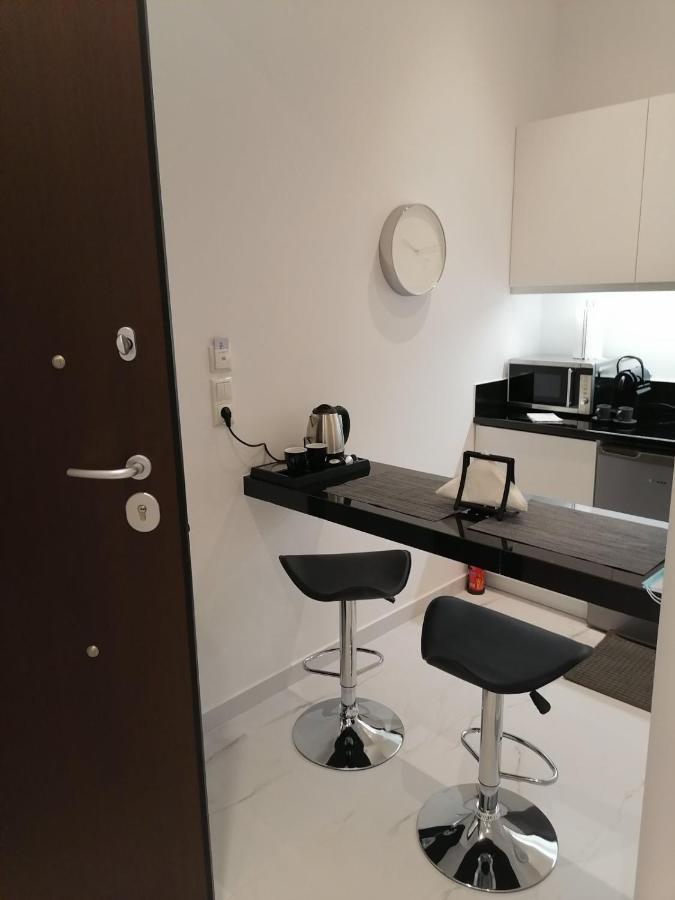 The Syntagma Luxury Suite Atenas Exterior foto
